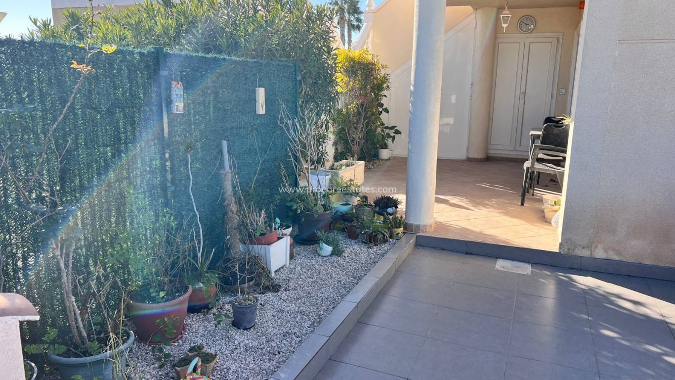 Resale - Apartment - Guardamar del Segura - El Raso