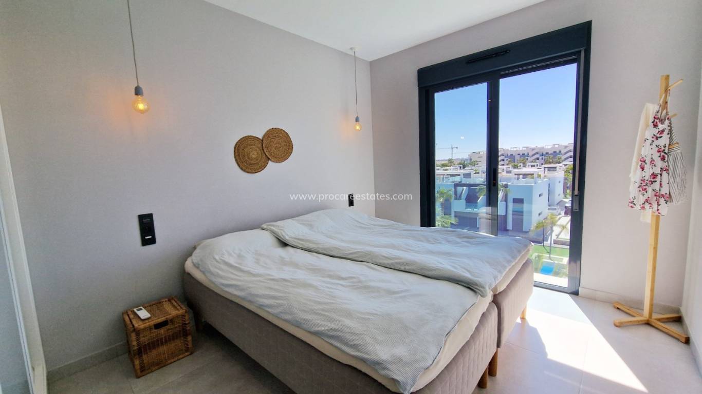 Resale - Apartment - Guardamar del Segura - El Raso