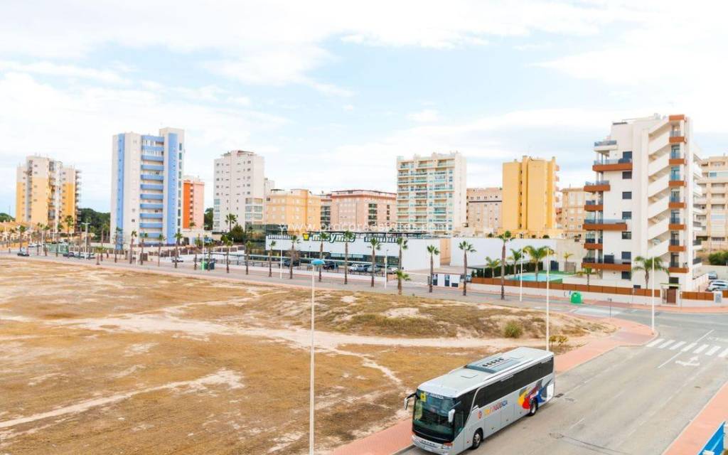 Resale - Apartment - Guardamar del Segura - Guardamar Center