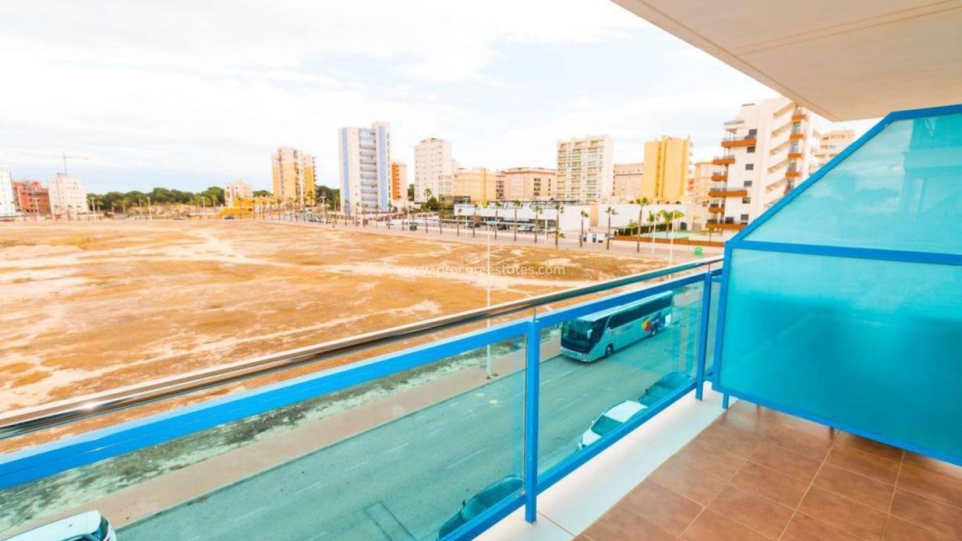 Resale - Apartment - Guardamar del Segura - Guardamar Center