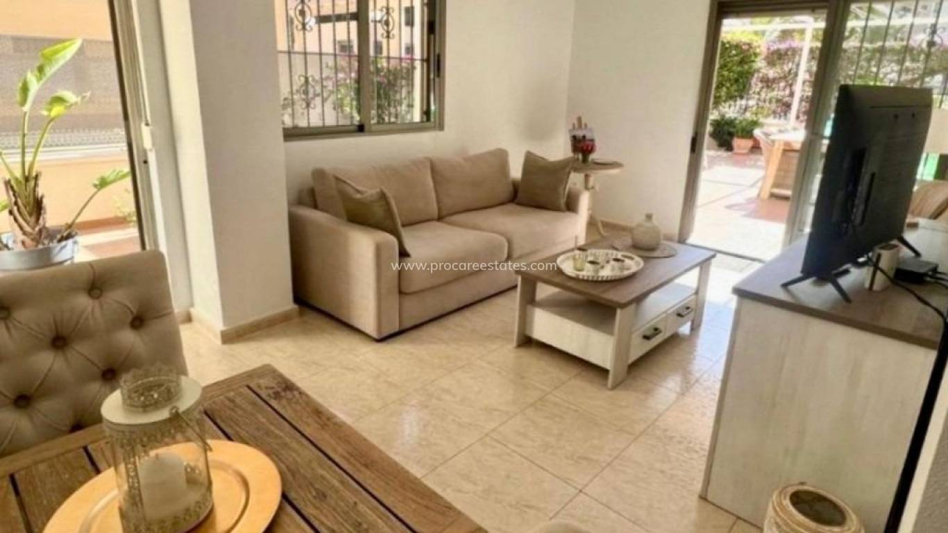 Resale - Apartment - Guardamar del Segura - Guardamar Center
