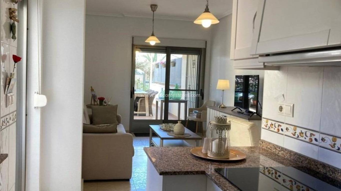 Resale - Apartment - Guardamar del Segura - Guardamar Center