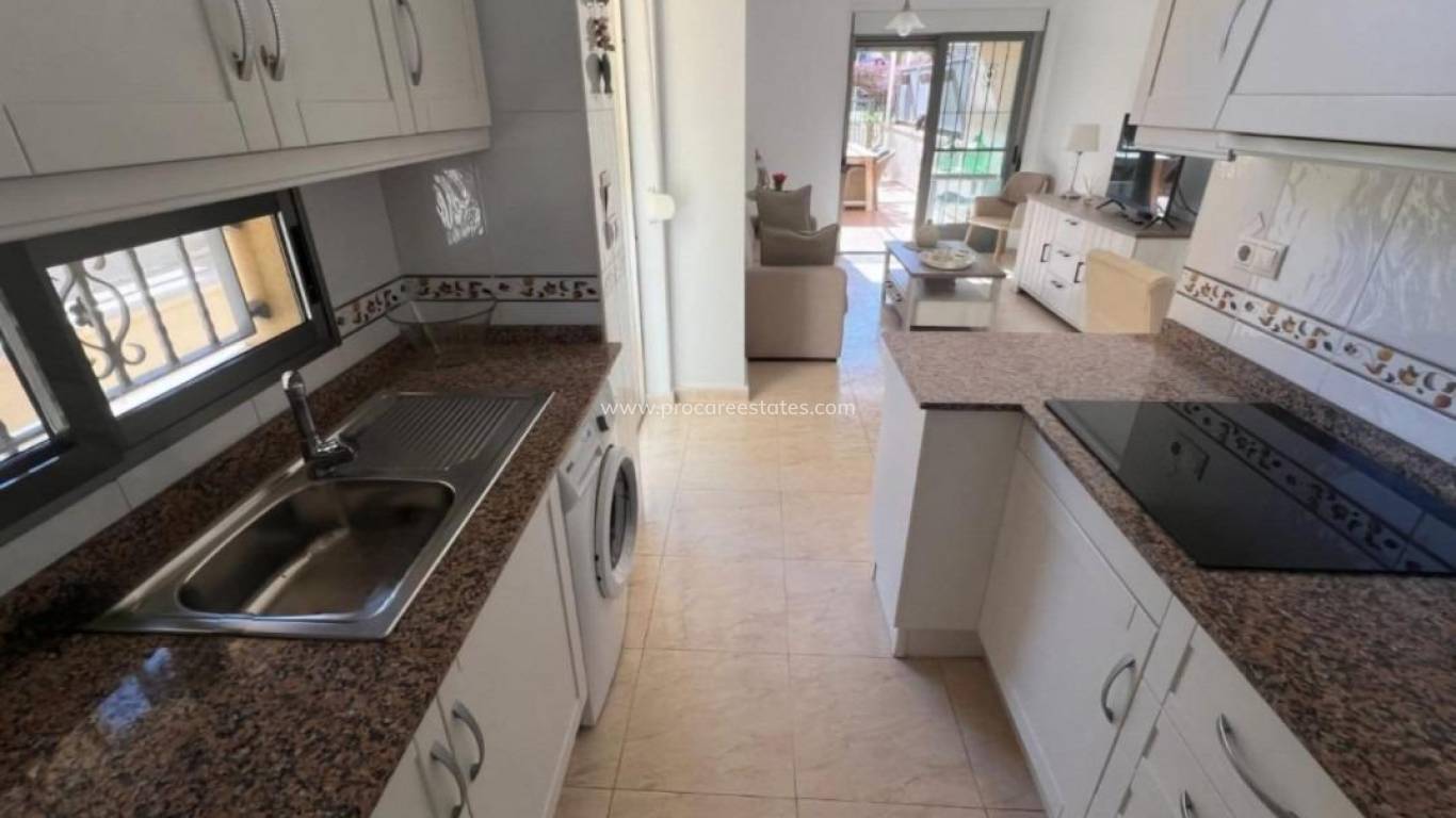 Resale - Apartment - Guardamar del Segura - Guardamar Center