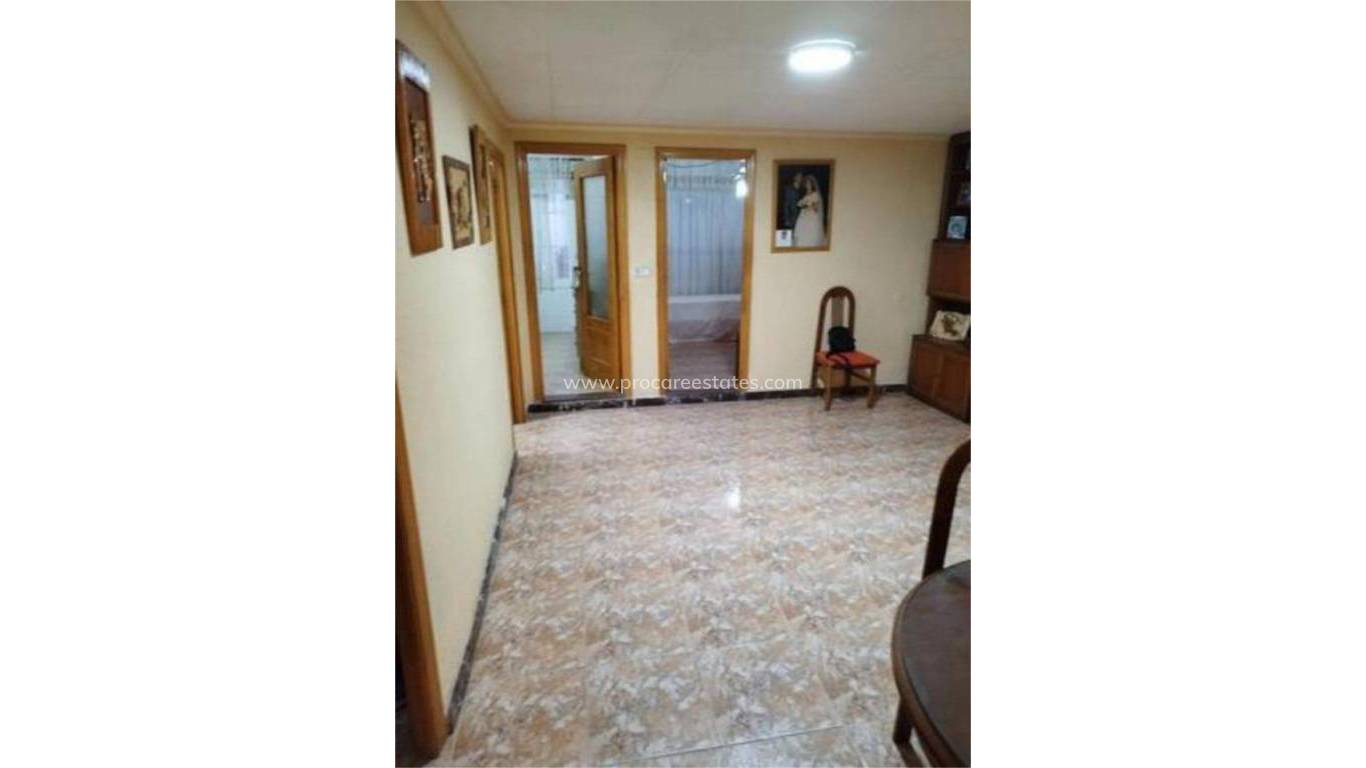Resale - Apartment - Guardamar del Segura - Guardamar Center