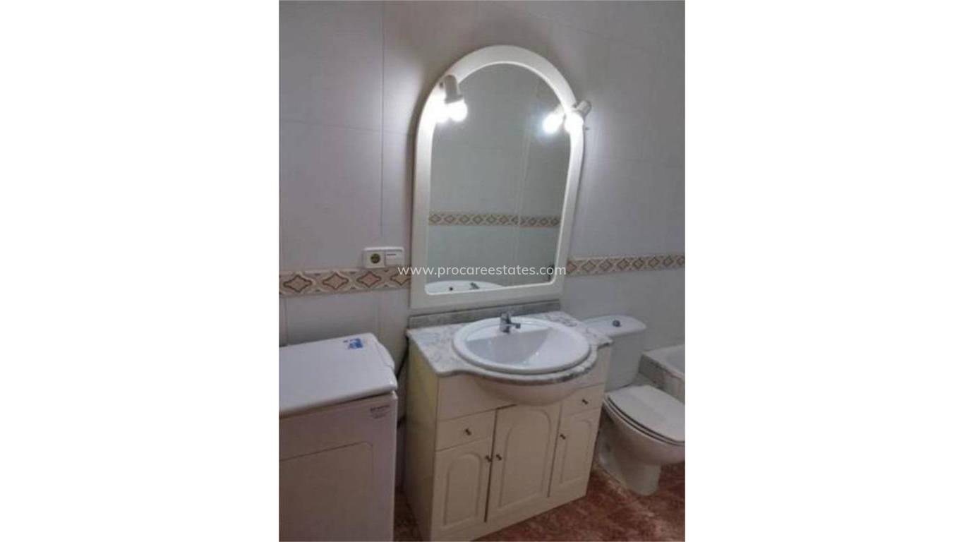 Resale - Apartment - Guardamar del Segura - Guardamar Center