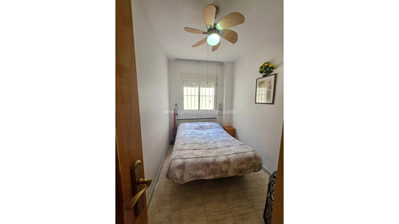 Resale - Apartment - Guardamar del Segura - Guardamar Center