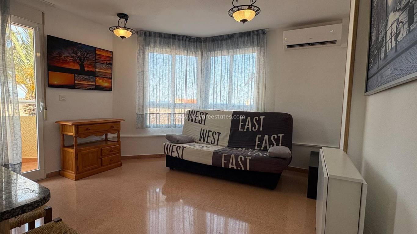 Resale - Apartment - Guardamar del Segura - Guardamar Center