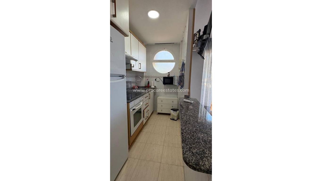 Resale - Apartment - Guardamar del Segura - Guardamar Center