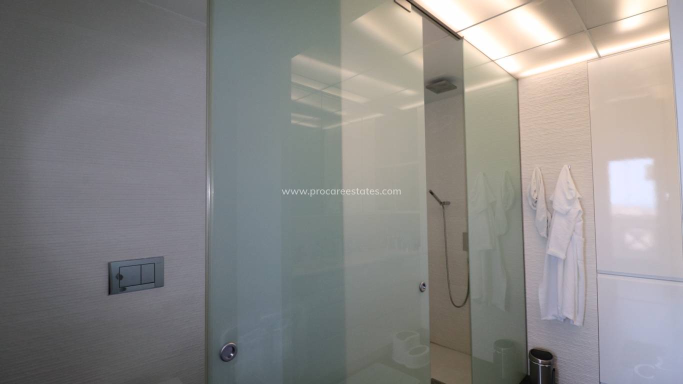 Resale - Apartment - Guardamar del Segura - Marjal Beach