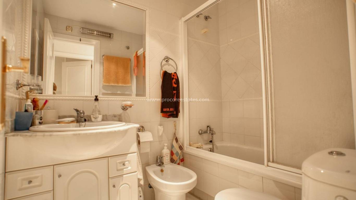 Resale - Apartment - Guardamar del Segura - moncayo