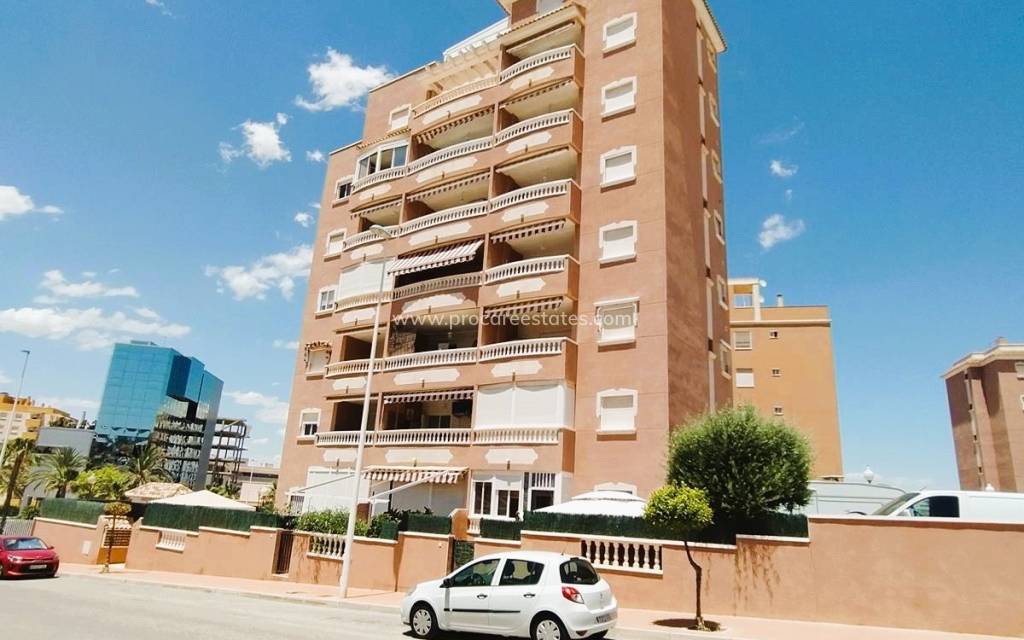 Resale - Apartment - Guardamar del Segura - Puerto Deportivo