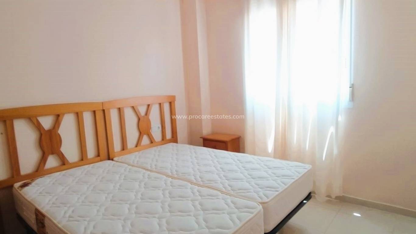 Resale - Apartment - Guardamar del Segura - Puerto Deportivo