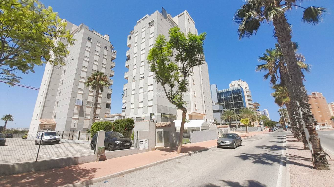 Resale - Apartment - Guardamar del Segura - Puerto Deportivo