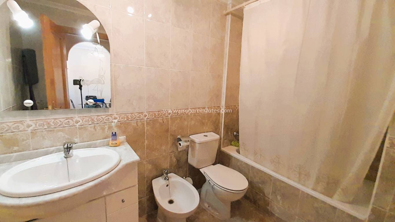 Resale - Apartment - Guardamar del Segura - Puerto Deportivo