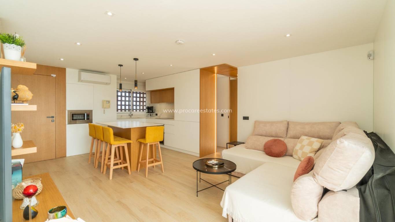 Resale - Apartment - Guardamar del Segura - Puerto Deportivo