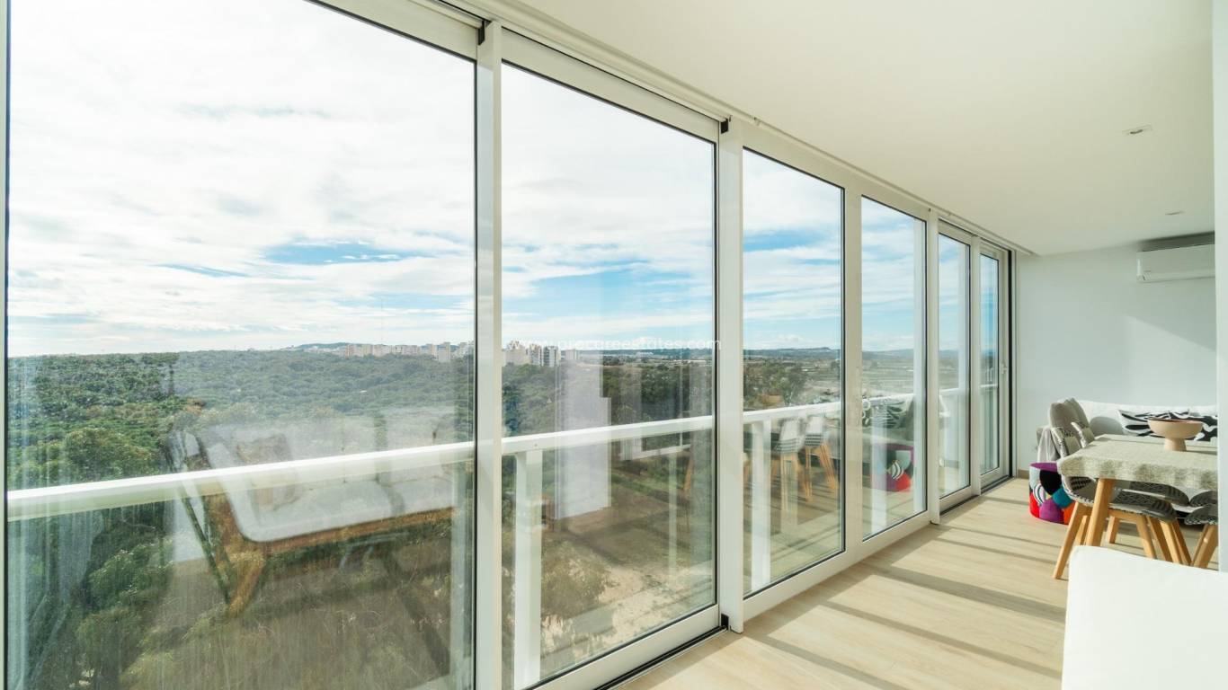 Resale - Apartment - Guardamar del Segura - Puerto Deportivo