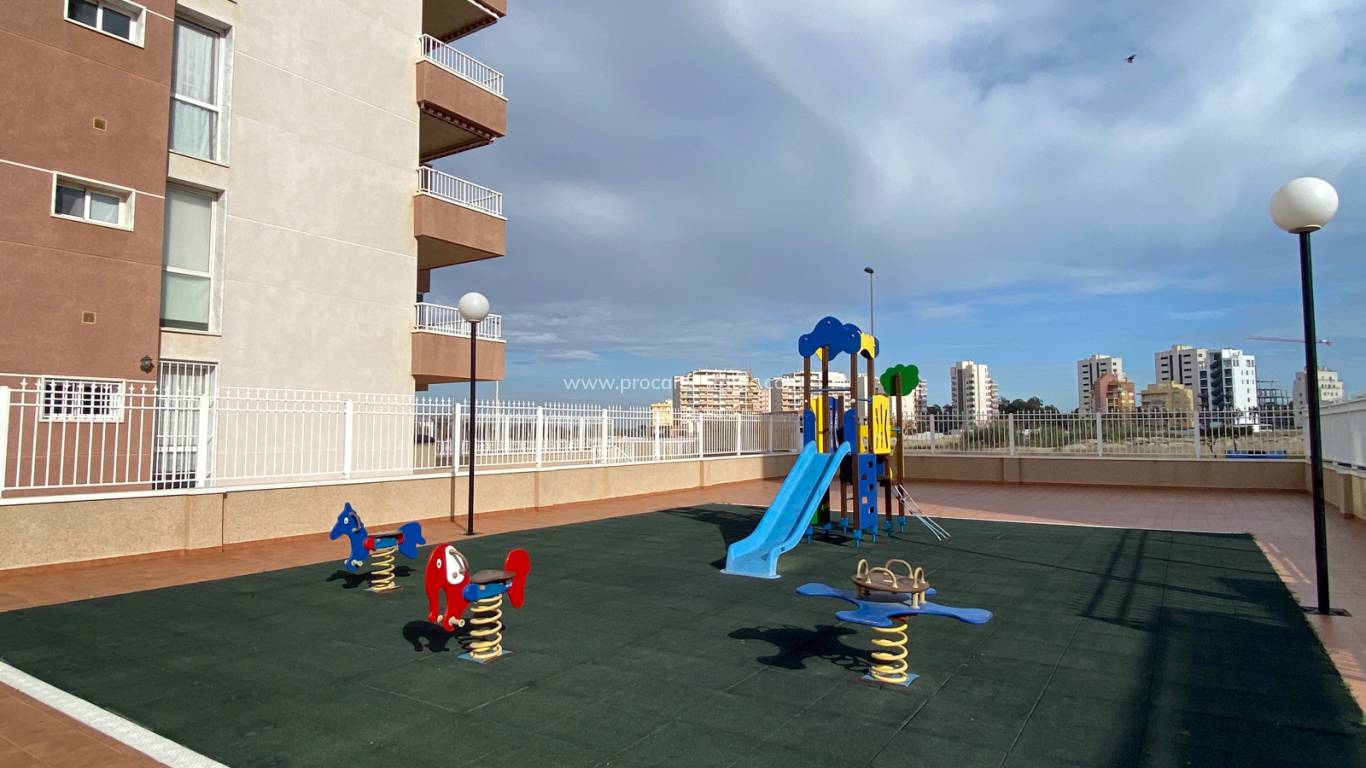 Resale - Apartment - Guardamar del Segura - Puerto