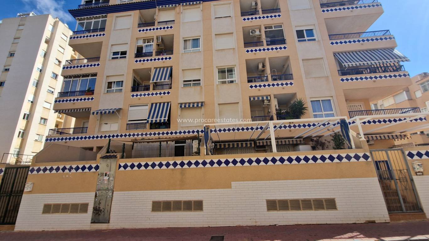 Resale - Apartment - Guardamar del Segura - Puerto