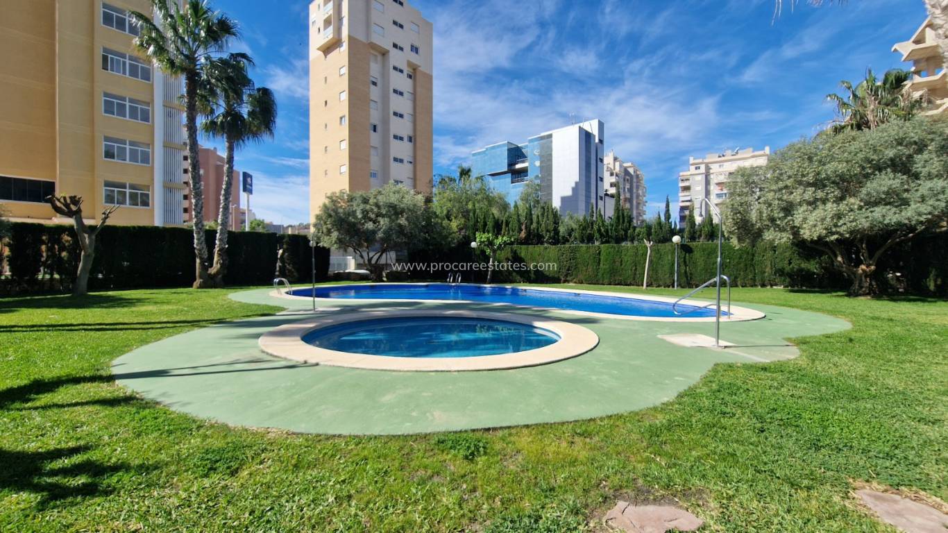 Resale - Apartment - Guardamar del Segura - Puerto