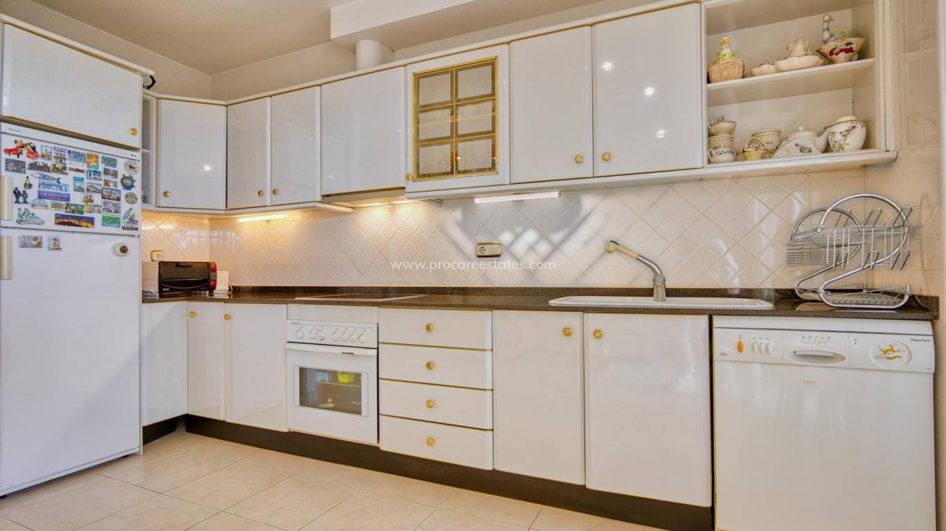 Resale - Apartment - Guardamar del Segura - Urbanizaciones