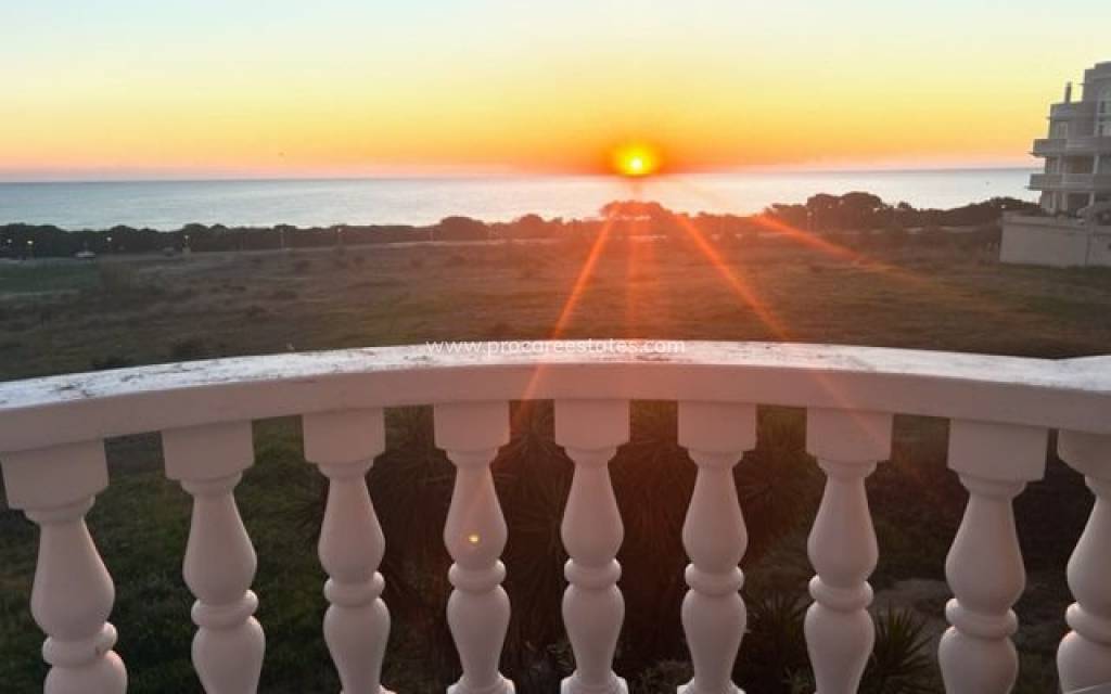 Resale - Apartment - Guardamar del Segura - Valencian Community