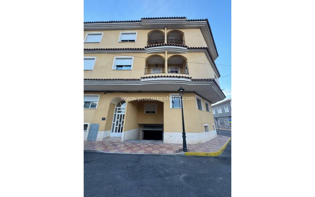 Resale - Apartment - Jacarilla - Comunidad Valenciana