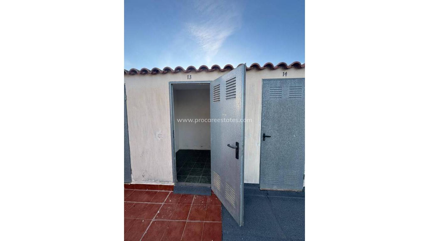 Resale - Apartment - Jacarilla - Comunidad Valenciana