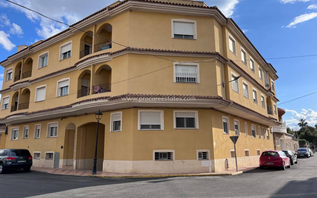 Resale - Apartment - Jacarilla