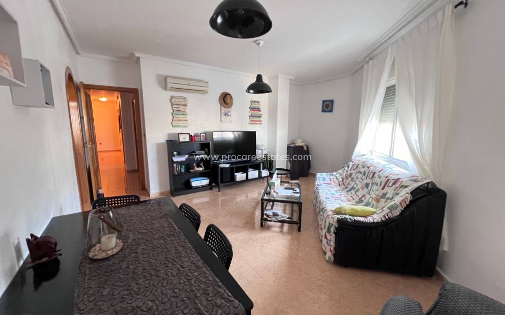 Resale - Apartment - Jacarilla