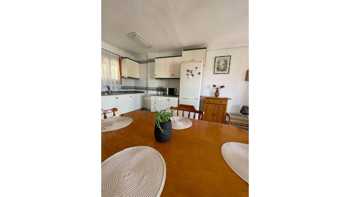 Resale - Apartment - La Mata - Playa