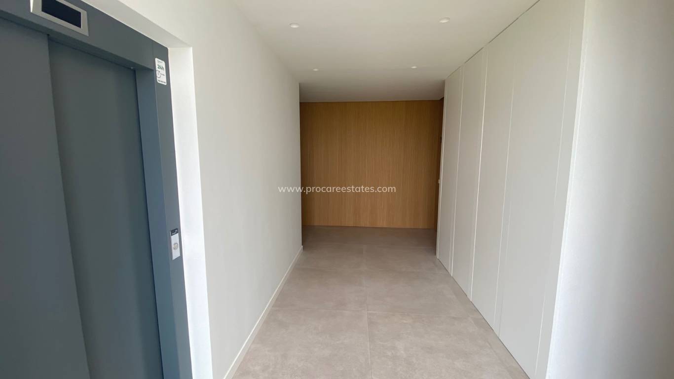 Resale - Apartment - Las Colinas - Las Colinas golf