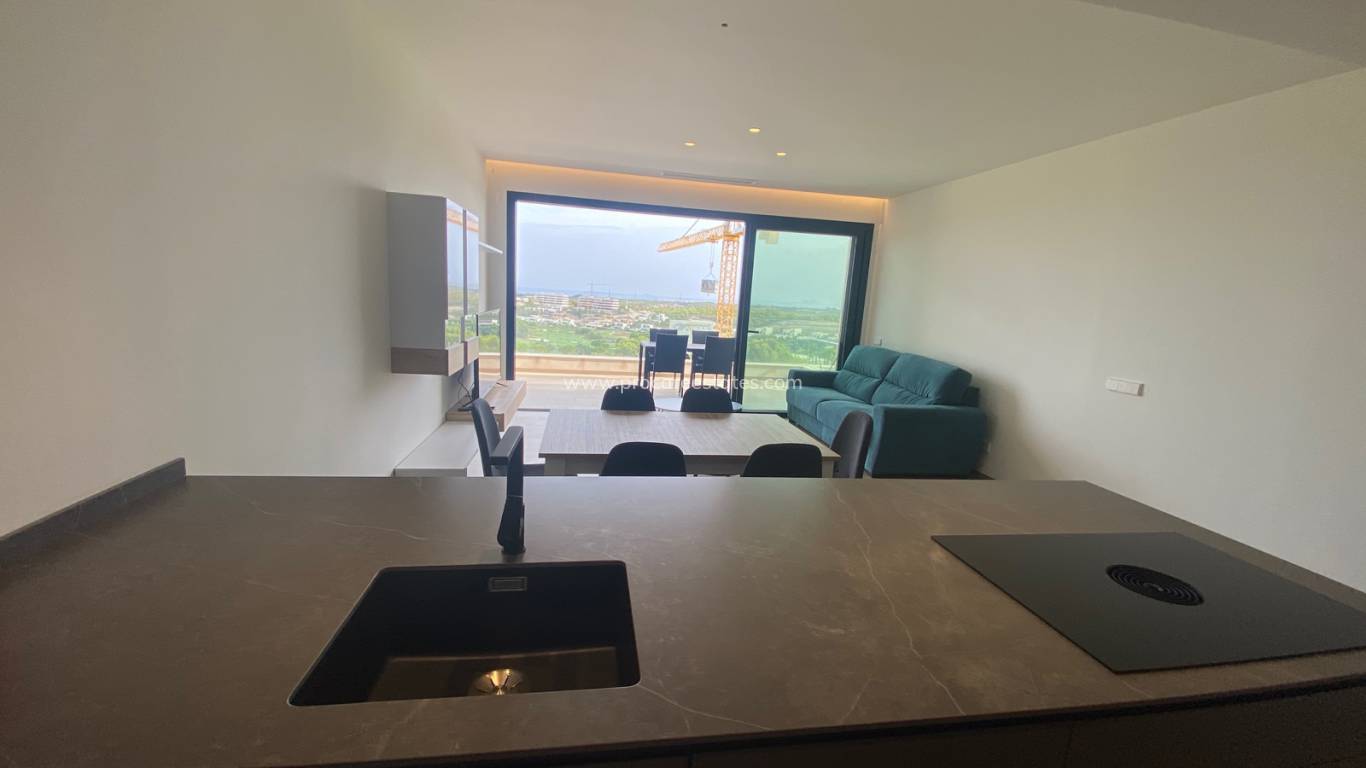 Resale - Apartment - Las Colinas - Las Colinas golf