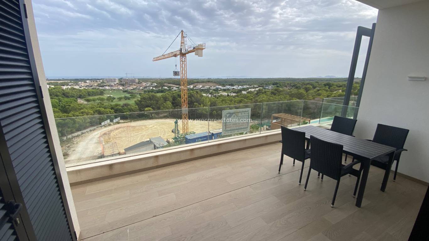 Resale - Apartment - Las Colinas - Las Colinas golf