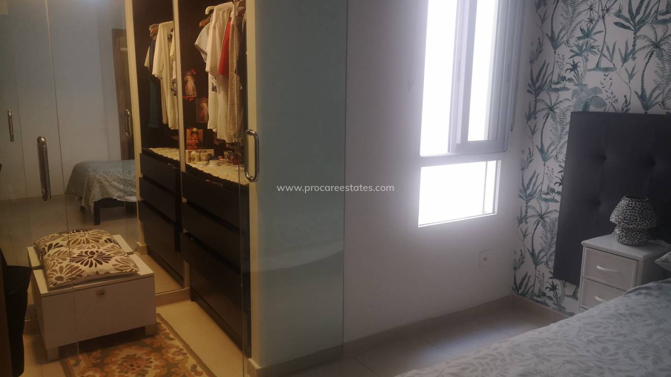 Resale - Apartment - Los Montesinos