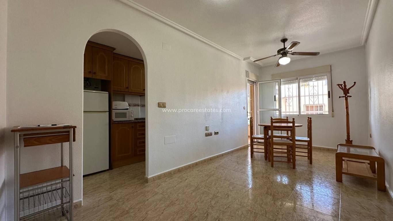 Resale - Apartment - Los Montesinos