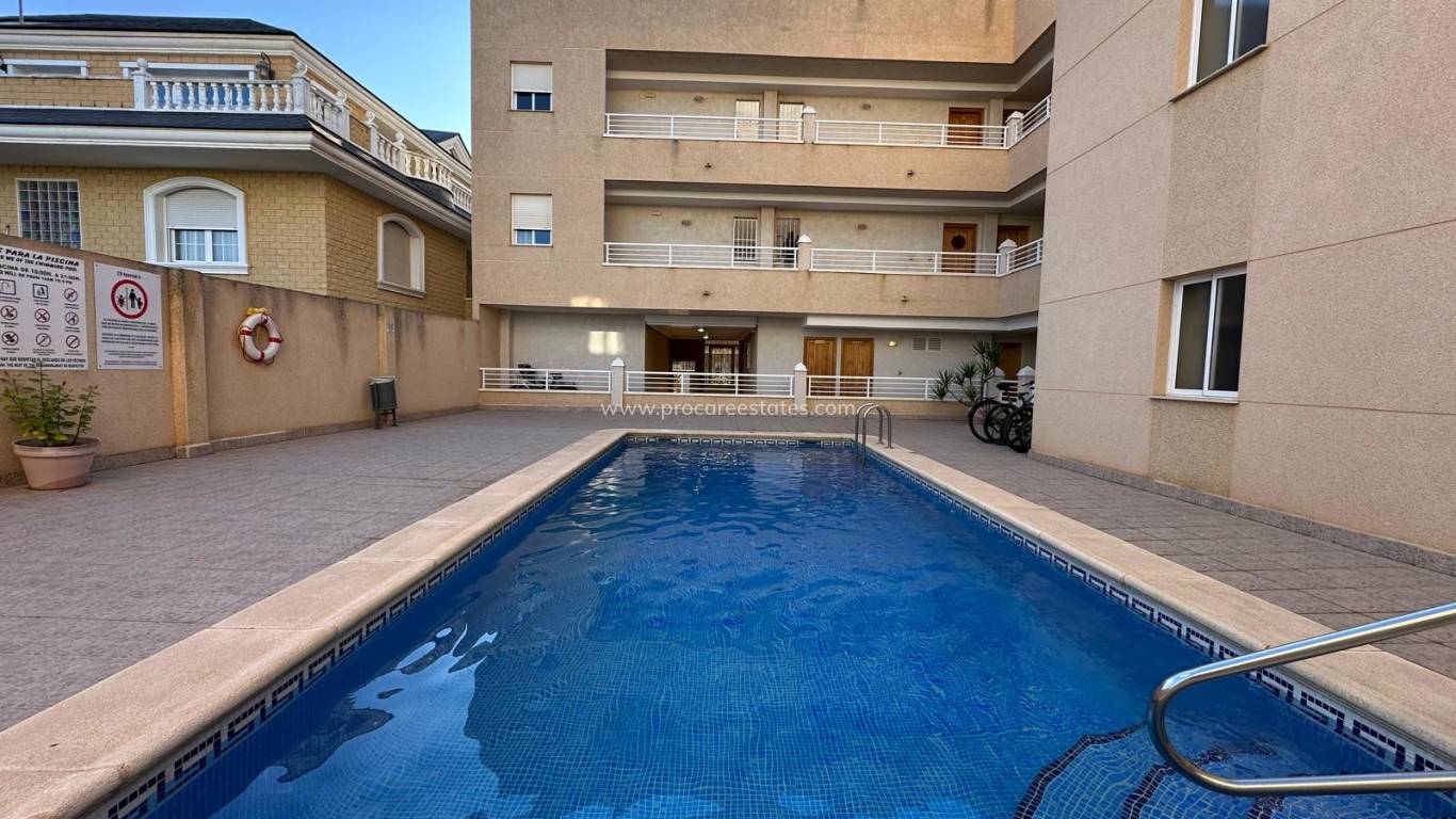 Resale - Apartment - Los Montesinos