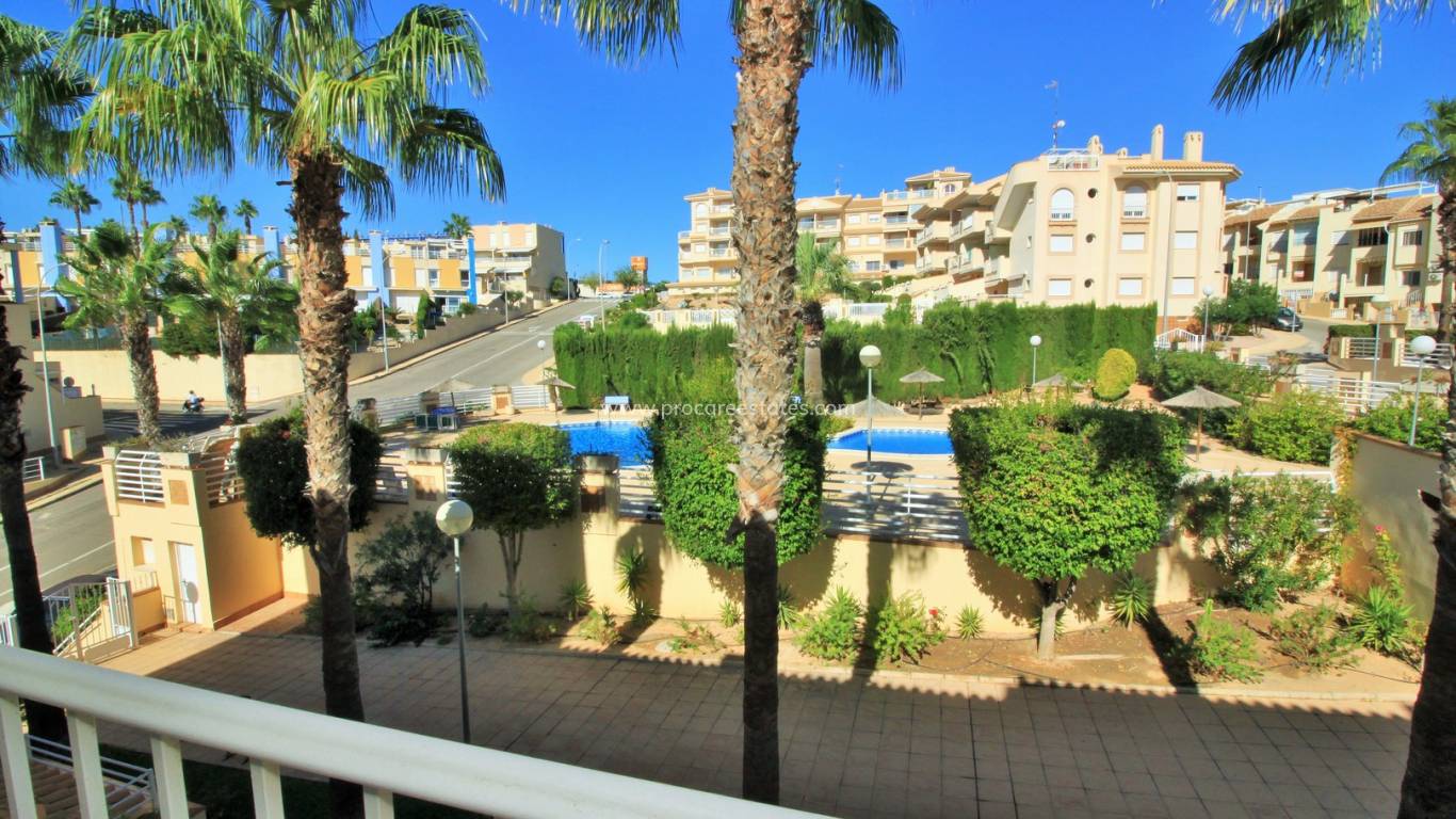 Resale - Apartment - Orihuela Costa - Cabo Roig