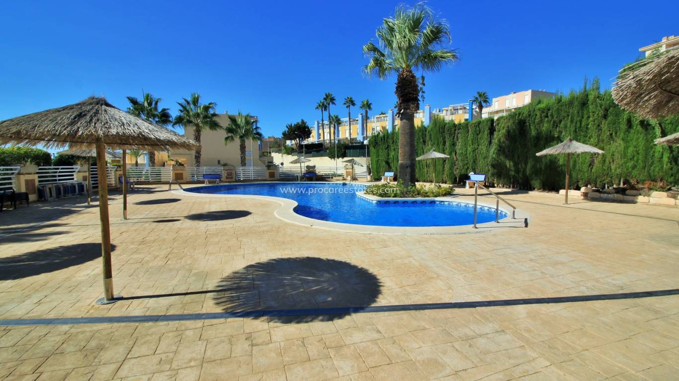 Resale - Apartment - Orihuela Costa - Cabo Roig