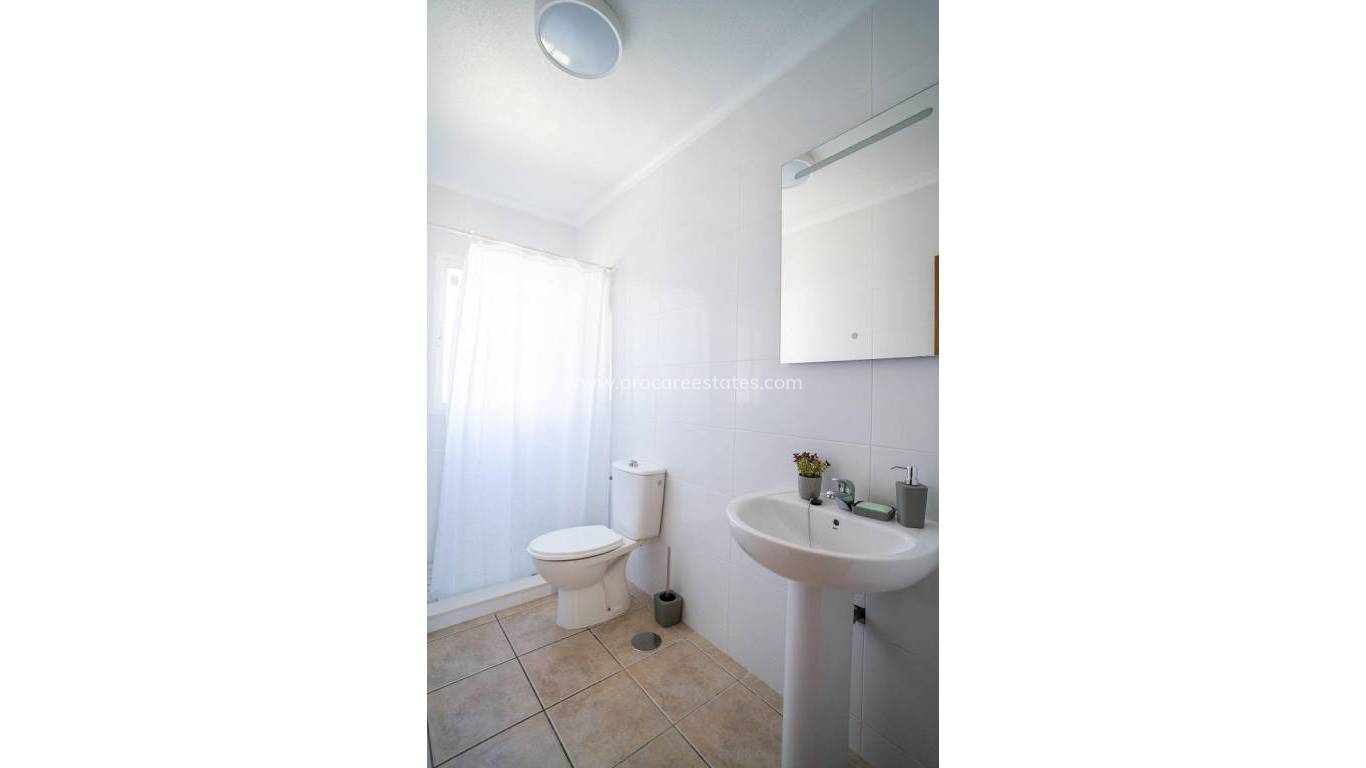 Resale - Apartment - Orihuela Costa - Cabo Roig