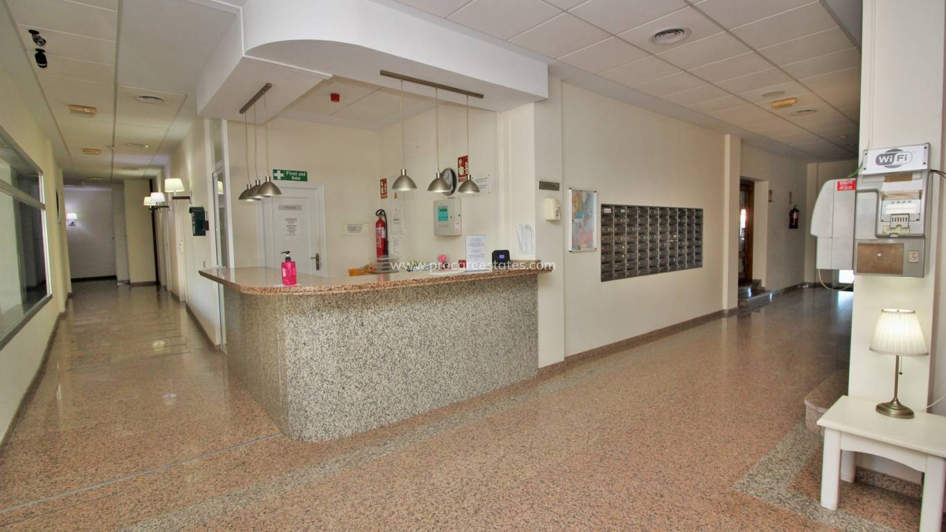 Resale - Apartment - Orihuela Costa - Cabo Roig