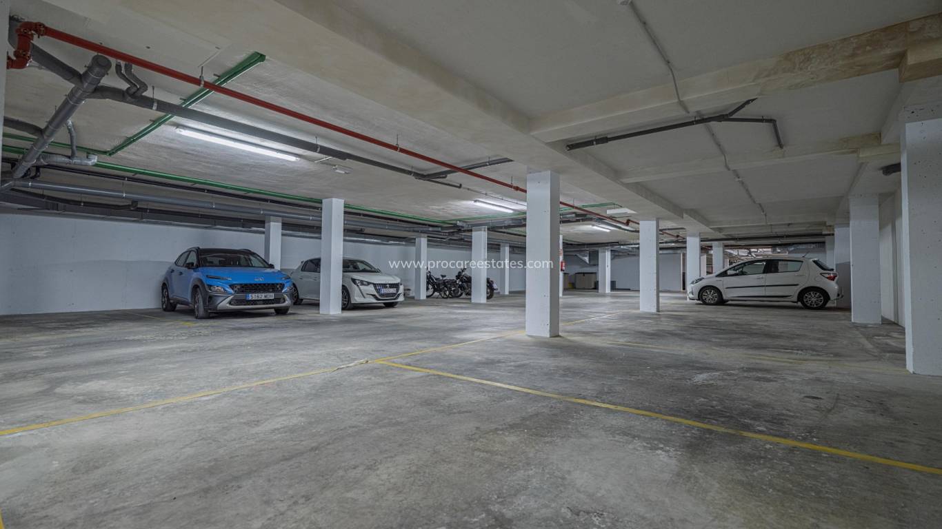 Resale - Apartment - Orihuela Costa - Cabo Roig