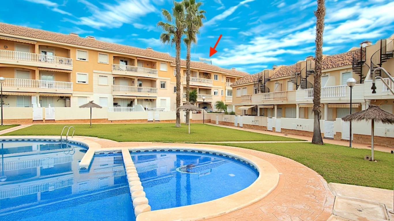 Resale - Apartment - Orihuela Costa - Cabo Roig