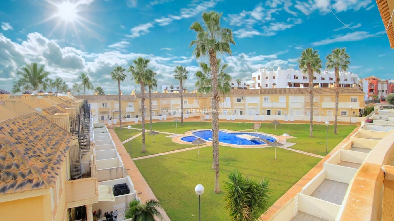 Resale - Apartment - Orihuela Costa - Cabo Roig