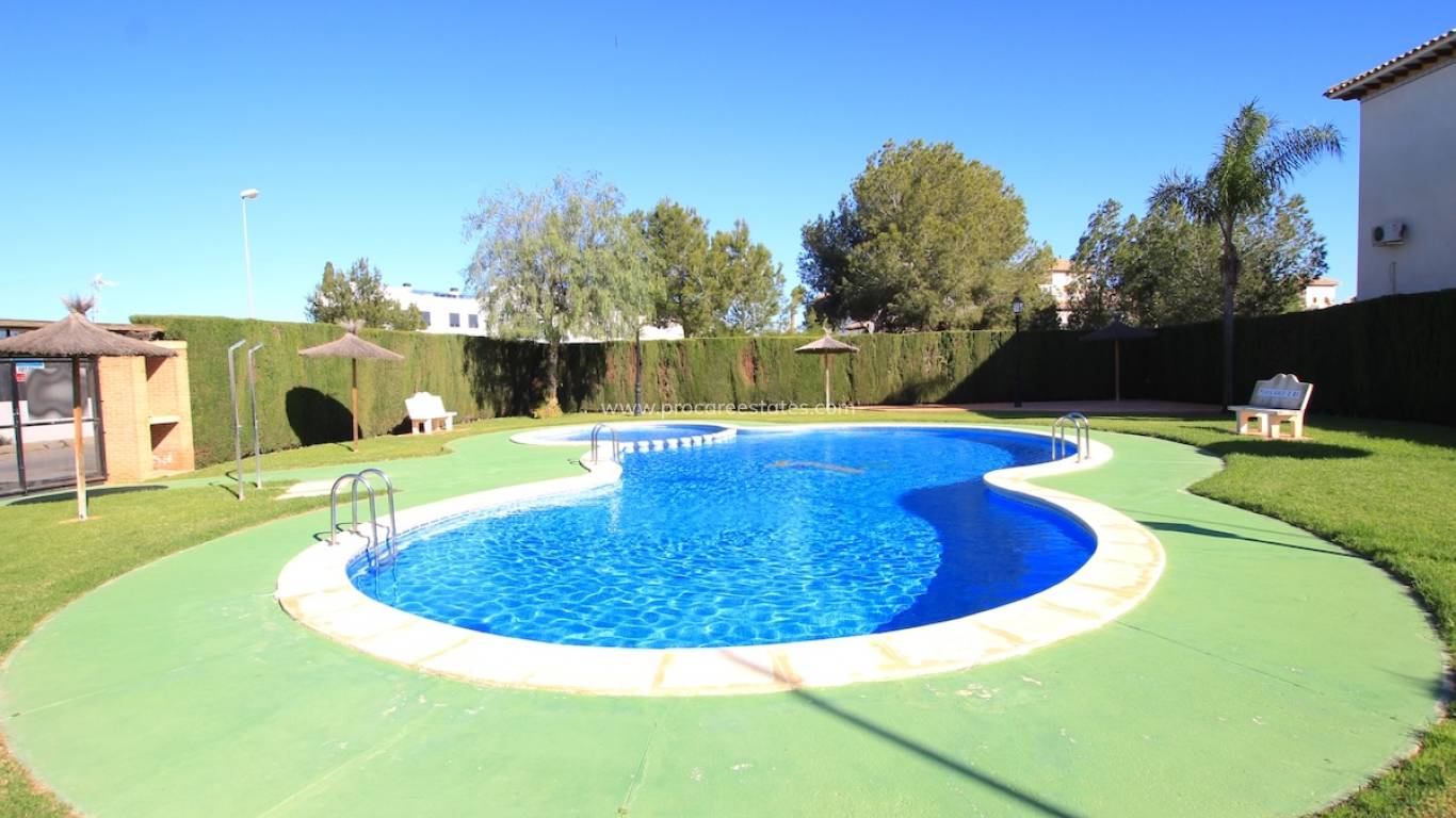 Resale - Apartment - Orihuela Costa - Cabo Roig