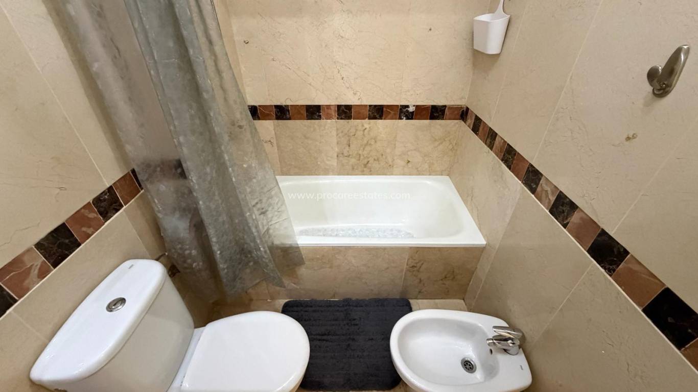 Resale - Apartment - Orihuela Costa - Cabo Roig