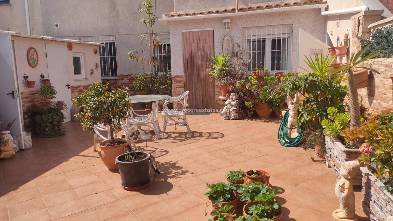 Resale - Apartment - Orihuela Costa - Campoamor