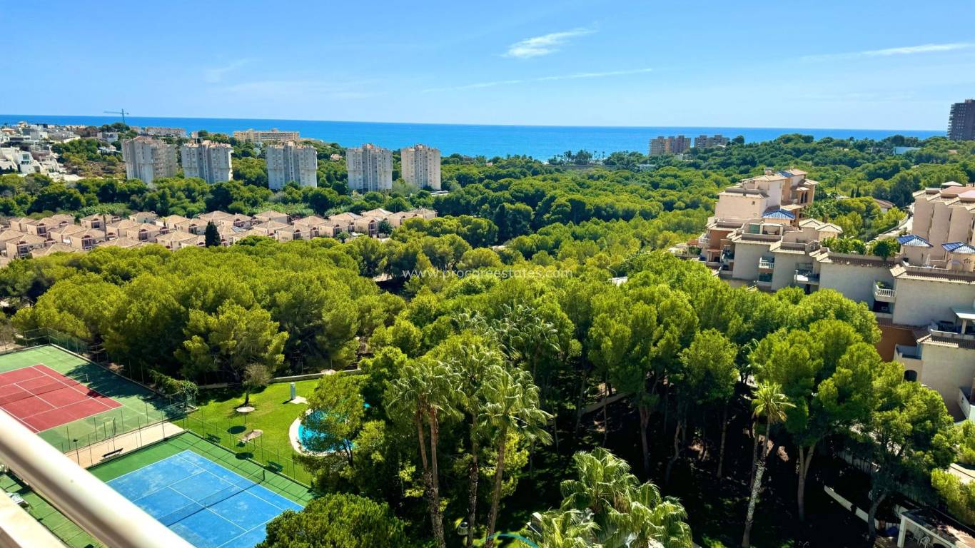 Resale - Apartment - Orihuela Costa - Campoamor