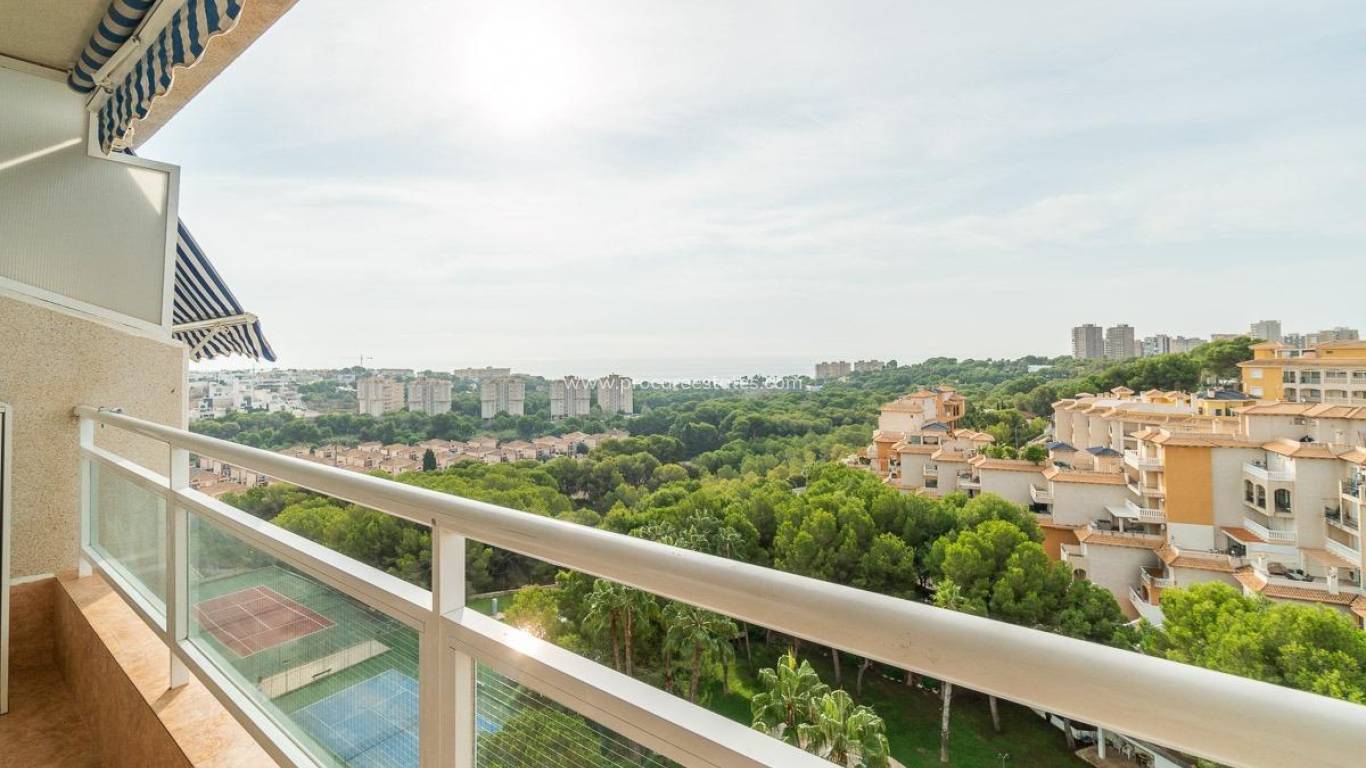 Resale - Apartment - Orihuela Costa - Campoamor