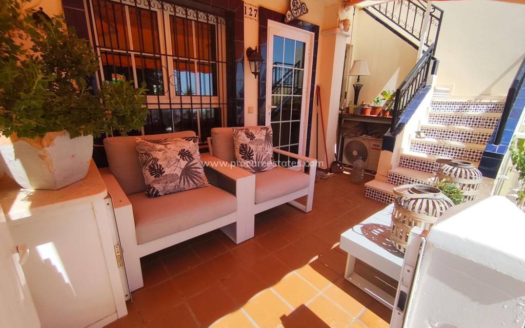 Resale - Apartment - Orihuela Costa - Campoamor