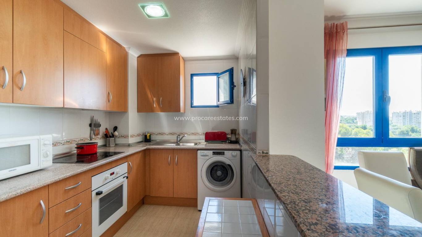 Resale - Apartment - Orihuela Costa - Campoamor